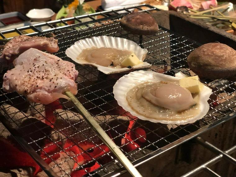 ごん助の新鮮な魚介類とお肉