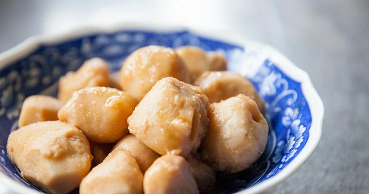 犬は里芋を食べても大丈夫? 生で与えると里芋中毒になる可能性あり