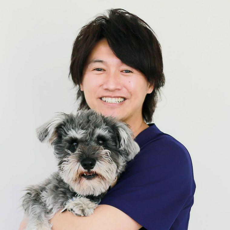 佐藤貴紀獣医師(PETOKOTO 取締役副社長CVO/獣医循環器学会認定医)