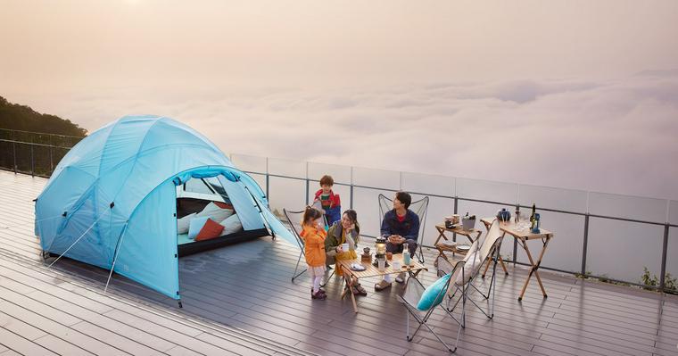 愛犬とキャンプ！天空の絶景を家族で貸し切る「雲海テラスキャンプ」開催